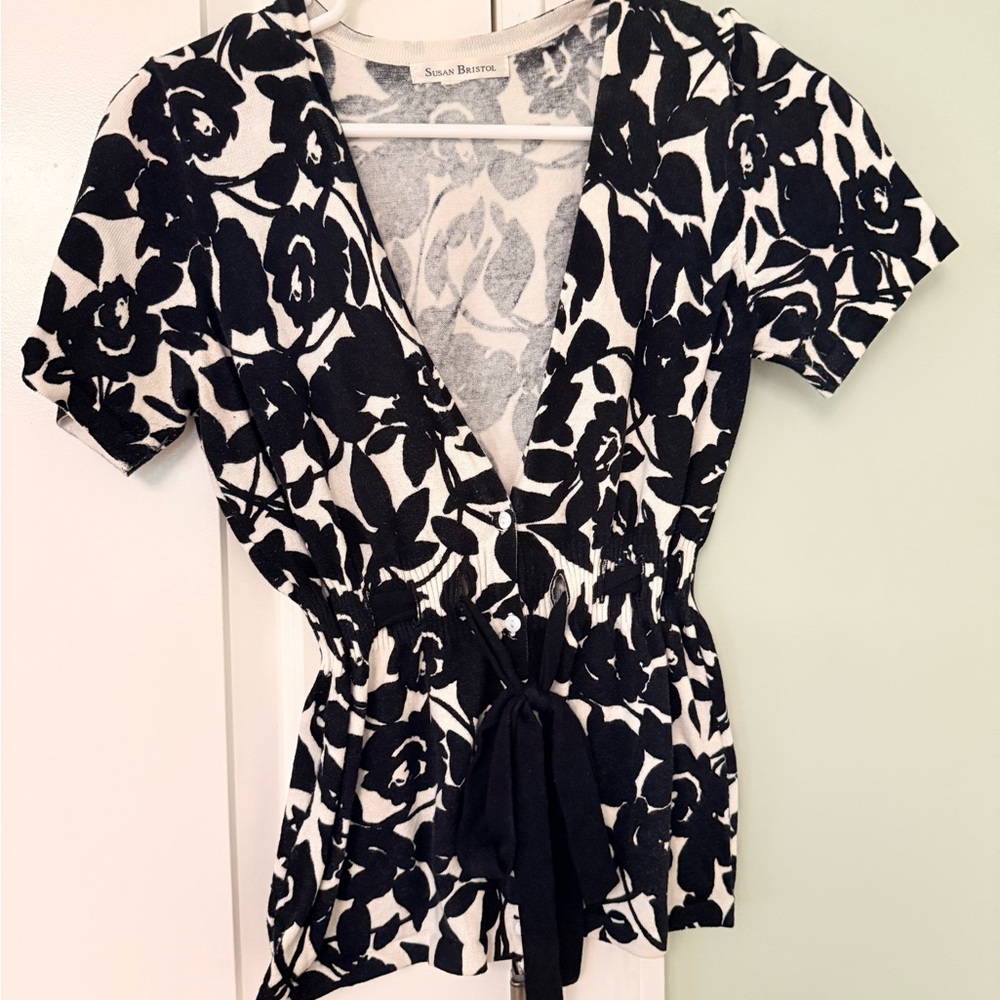 Black and White Floral Cardigan Top